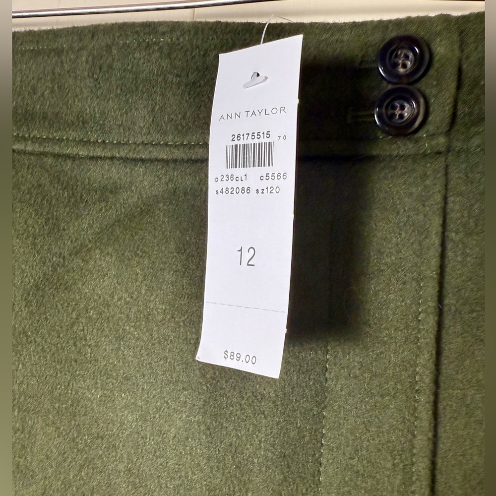 Classic Preppy Ann Taylor Olive Green Wool A-Line Skirt Women’s US Size 12 - Picture 3 of 4